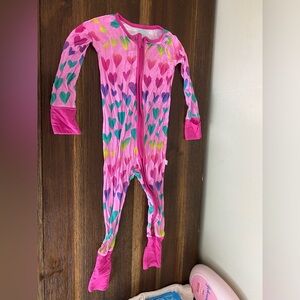 Little Sleepies Ombré Hearts Zippy